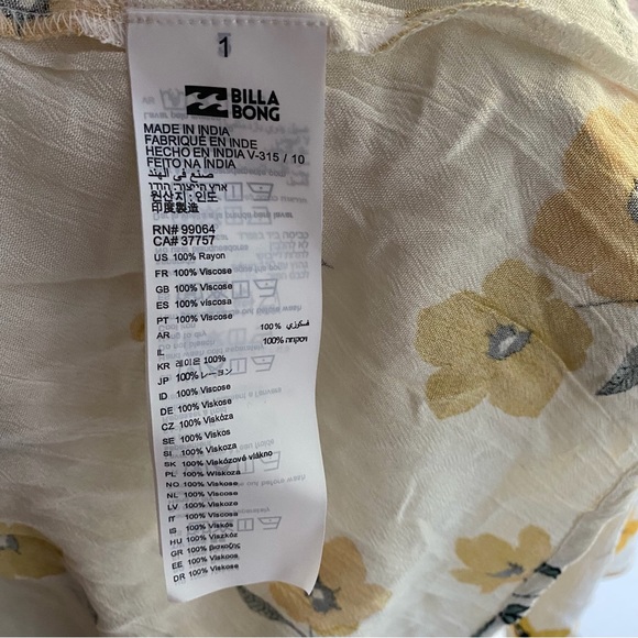 Woman’s Billabong Relax On High Gold Dust Wrap Dress NWT - Picture 15 of 15